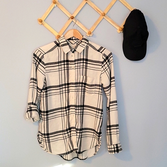 American eagle boyfriend flannel shirt